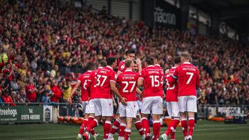 EFL Cup: Tom Brady y Ryan Reynolds, ante el reto de terminar décadas de sequía.