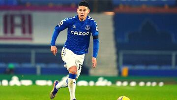 James, durante un partido con el Everton.