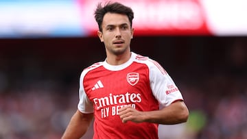 Traspaso de la Real Sociedad al Arsenal por 70 millones de euros.