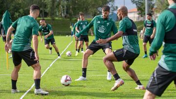 El Racing de Ferrol busca su tercer triunfo consecutivo.