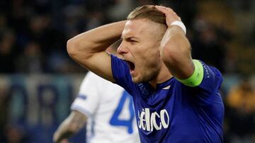 Immobile se queja durante el empate entre Lazio y Dinamo en Roma por la Europa League.