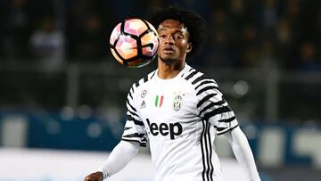 Juan Cuadrado va por el triplete en Europa.