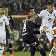 Tapia duda entre dos esquemas para enfrentar a Corinthians