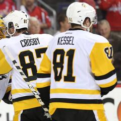 Sidney Crosby y los Penguins, ante el reto de repetir título
