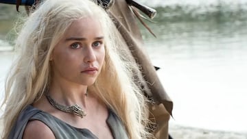 Emilia Clarke como Daenerys Targaryen en Game of Thrones.
