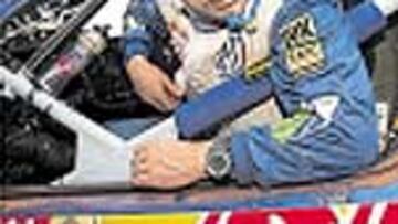 Carlos Sainz con su Touareg.