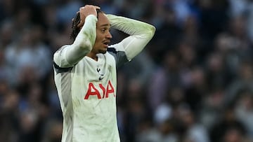 Tottenham Hotspur's Dutch midfielder #07 Xavi Simons reacts on the final whistle in the English Premier League football match between Tottenham Hotspur and Brighton and Hove Albion at the Tottenham Hotspur Stadium in London, on April 18, 2026. The game finished 2-2. (Photo by Ben STANSALL / AFP) / RESTRICTED TO EDITORIAL USE. No use with unauthorized audio, video, data, fixture lists, club/league logos or 'live' services. Online in-match use limited to 120 images. An additional 40 images may be used in extra time. No video emulation. Social media in-match use limited to 120 images. An additional 40 images may be used in extra time. No use in betting publications, games or single club/league/player publications. /