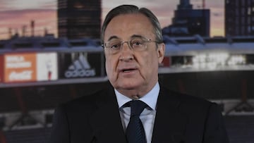 Florentino P&eacute;rez, durante una presentaci&oacute;n en el Santiago Bernab&eacute;u.