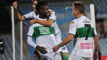 Los jugadores del Elche celebran su gol al Getafe.
