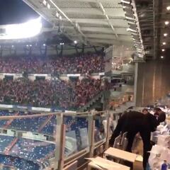 Los 4.000 aficionados del Atleti se quedaron cantando el himno