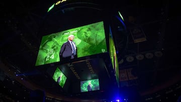 BOSTON, MASSACHUSETTS - DECEMBER 31: A moment of silence is held for former Boston Celtics player Sam Jones before a game between the Boston Celtics and the Phoenix Suns at TD Garden on December 31, 2021 in Boston, Massachusetts. NOTE TO USER: User expres