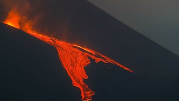 La Palma volcano, live updates today: eruption, tsunami warning and latest news | Canary Islands