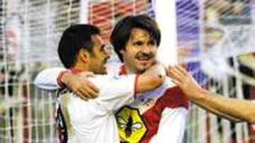 TRIUNFADOR. El bosnio Elvir Bolic marcó por partida doble y dio la victoria al Rayo.