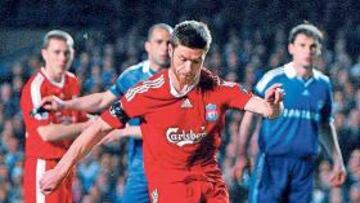 <b>SEGUIDO. </b>Xabi Alonso está en la agenda de Florentino Pérez.