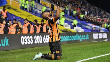 Óscar Estupiñán, ejemplo para la plantilla del Hull City