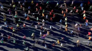 Salida de la trigésimo cuarta edición del Maratón de Barcelona, en la que participan 17.830 atletas de 87 países, lo que la sitúa entre las cinco 'grandes' de Europa, Maratón de Barcelona.