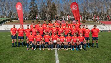 La convocatoria de los Leones para medirse con Holanda posa ayer al completo en el Central de Madrid.