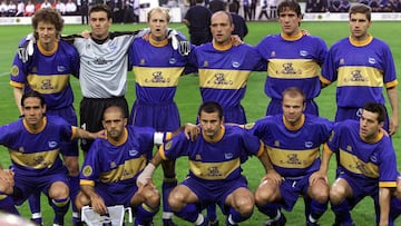 El equipo del Alaves que disputo la final de la copa de la Uefa en 2001 contra el Liverpool.