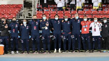 FCF confirmó un caso positivo en el cuerpo técnico de Carlos Queiroz.