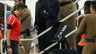 No hay diferencia: es el mismo VAR