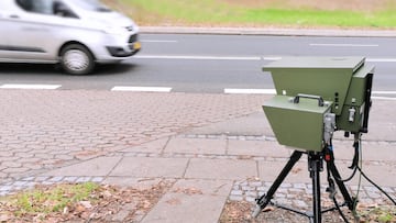 Una pareja acepta hacerle un favor a la policía: no se esperaban el acoso inmediato del resto