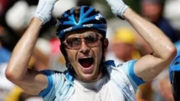 <b>INCREÍBLE.</b> El corredor austríaco Georg Totsching (Gerolsteiner), de 34 años, parecía no creerse en la línea de meta su victoriaen la decimocuarta etapa del Tour de Francia en una jornada muy dura con seis puertos en los Pirineos y 220,5 kilómetros de recorrido.