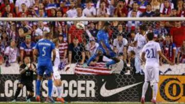 Maynor Figueroa logra el empate en el minuto 86 de partido.