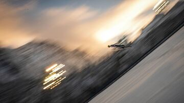 Idílicas imágenes durante los saltos de esquí de Planica