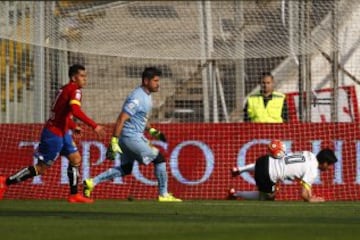 El amargo debut de Guede en Colo Colo, en imágenes