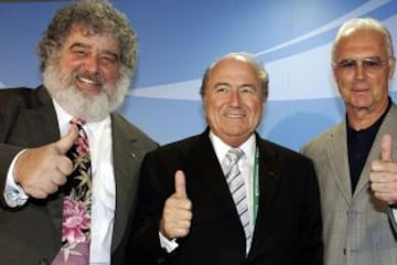 Mejores tiempos para Blatter con Chuck Blazer, directivo de Concacaf y uno de los que habría colaborado con la investigación del FBI.