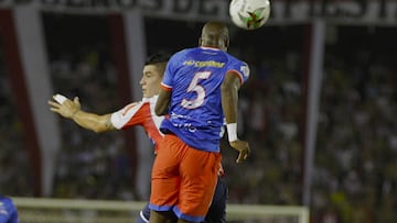 Junior y Pasto en la ida de la final de la Liga Águila I-2019.