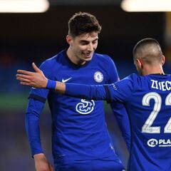 El Chelsea saca el mejor provecho de un Hazard irreconocible