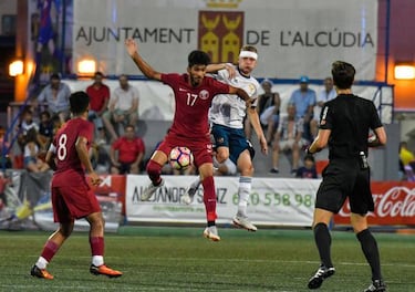 Rusia golea a Catar y ya es equipo de la segunda fase