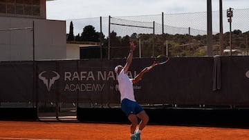 El tenista español Rafa Nadal, durante un entrenamiento en la Rafa Nadal Academy.
