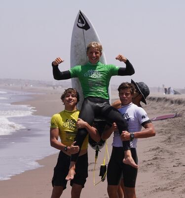 Passeri, el chico del momento en el surf