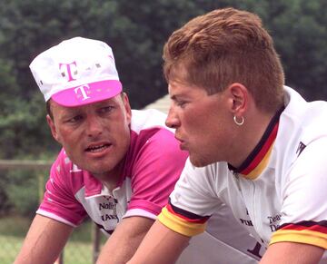 El 25 de mayo de 2007 el corredor convulsionó el mundo del ciclismo al reconocer en una conferencia de prensa en Copenhague que se dopó con EPO durante 5 años, desde 1993 hasta 1998, situación por la cual el Tour de Francia ya no le considera vencedor de la edición de 1996.