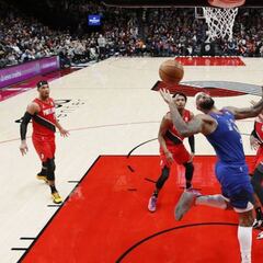 How many teams are in March Madness? How are teams selected?