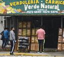 Comerciantes reducen horarios de atención