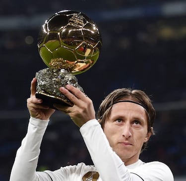 Modric offers Ballon d'Or to the Real Madrid fans