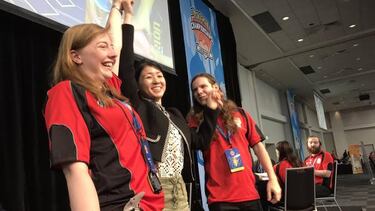 La primera mujer en ganar un torneo oficial de Pokémon