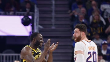 Tenso cara a cara en el reencuentro entre Draymond Green y Jusuf Nurkic.