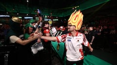 La espectacular celebración de Damon Heta: así celebró su partida perfecta con 9 dardos