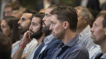 07/09/18 BALONCESTO  BARCELONA Rueda de prensa despedida Juan Carlos Navarro
   PAU GASOL MARC GASOL