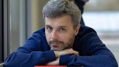 Un estudiante pide ayuda para un examen a Juan Gómez-Jurado, autor de ‘Reina roja’: “El morro es estratosférico”