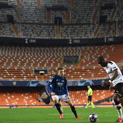 El sacrificio de las gradas vacías