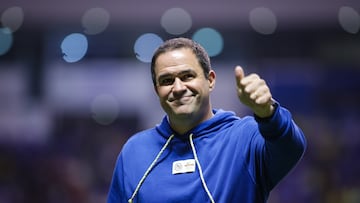 Andre Soares Jardine head coach of America during the 6th round match between Puebla and America as part of the Liga BBVA MX, Torneo Clausura 2025 at Cuauhtemoc Stadium, on February 07, 2025 in Puebla, Mexico.
