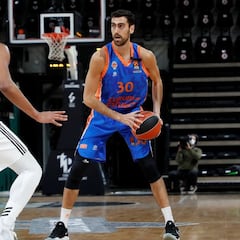 Kalinic se queda solo