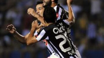 Pedro Benítez anotó el empate que le permite a Libertad llegar con opciones a la última fecha.