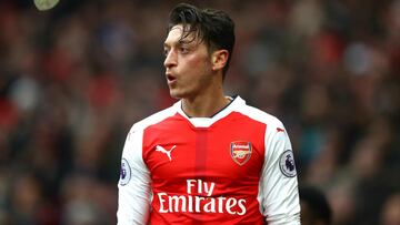 Ozil chose Real Madrid over Barcelona due to Pep cold shoulder