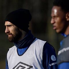 Yerry Mina y su alegría por el regreso de André Gomes